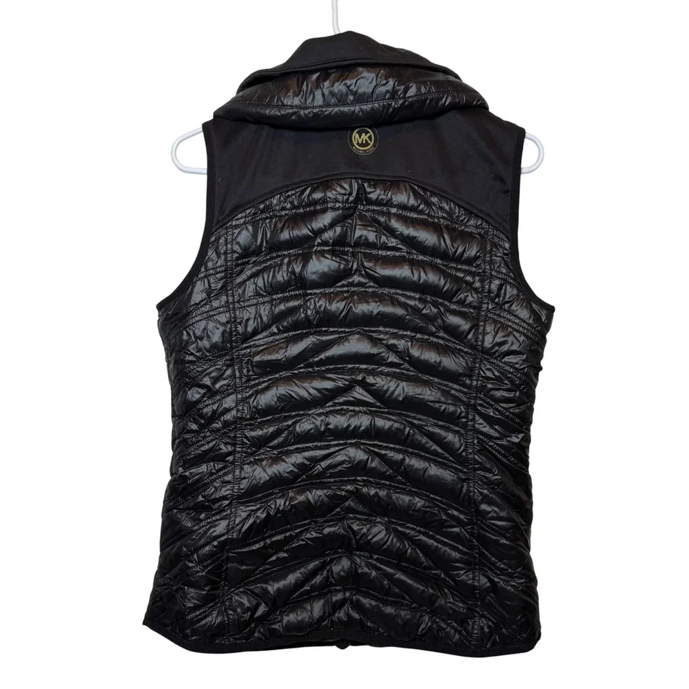 Michael Kors Womens Black Quilted Puffer Vest Gold Logo Zipper Collar Size Small